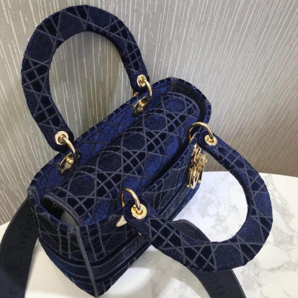 Replica Dior Lady D-Lite Embroidered Velvet M0565O Bag - Image 9