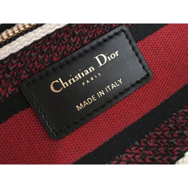 Replica Dior Lady D-Lite Latte Graffiti Embroidery Bag M0565 - Image 13