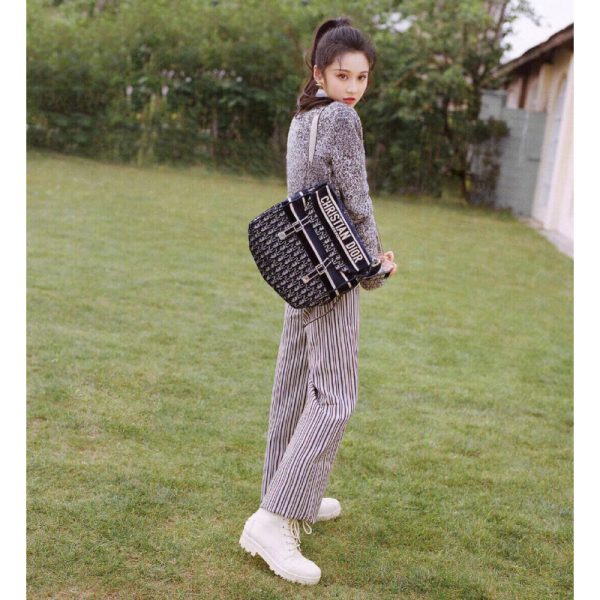 Replica Dior Oblique Velvet Messenger Bag M1291V - Image 2