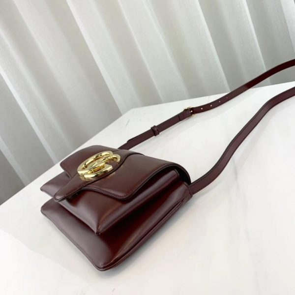 Replica Gucci Arli Small Shoulder Bag – Stylish Elegance - Image 6