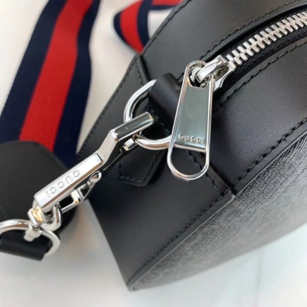 Replica Gucci GG Supreme Messenger Bag – Timeless Style - Image 8