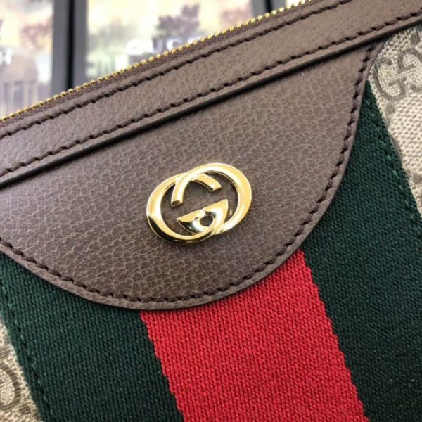 Replica Gucci GG Supreme Pouch with Authentic Design - Image 4