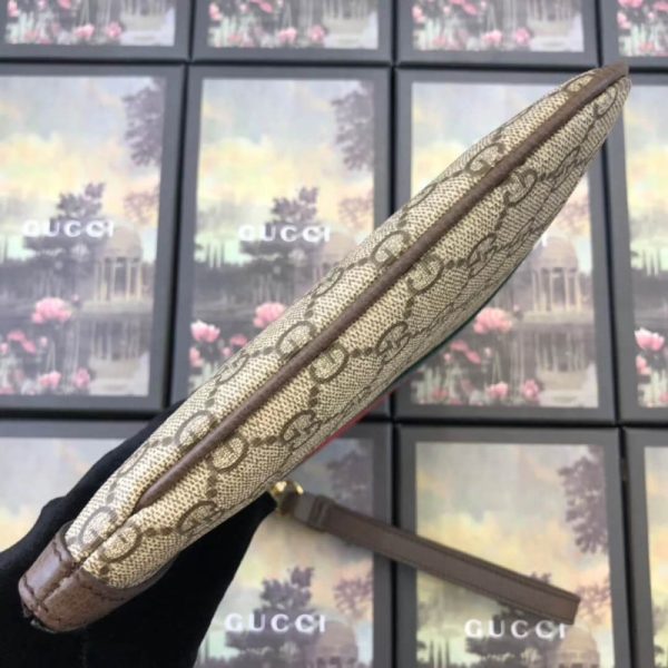 Replica Gucci GG Supreme Pouch with Authentic Design - Image 5