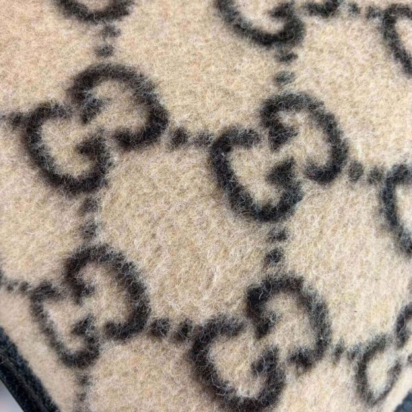 Gucci GG Wool Belt Bag Replica, Stylish & Compact Design - Image 7