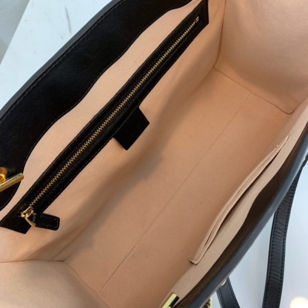 Replica Gucci Padlock Signature Medium Shoulder Bag - Image 6