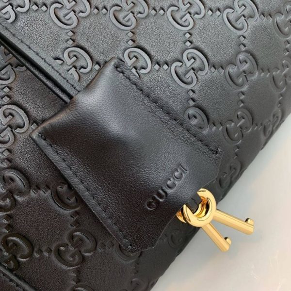 Replica Gucci Padlock Signature Medium Shoulder Bag - Image 10