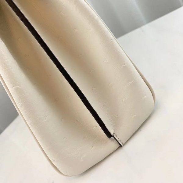 Replica Gucci Zumi Ostrich Leather Medium Handle Bag - White - Image 4