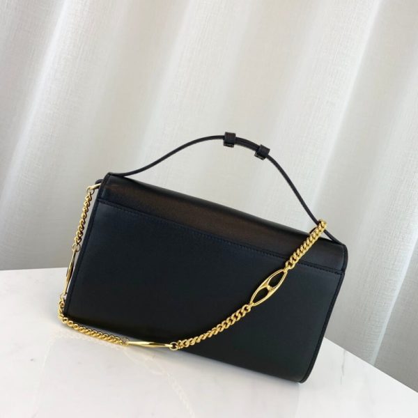 Replica Gucci Zumi Leather Shoulder Bag | Stylish & Compact - Image 3