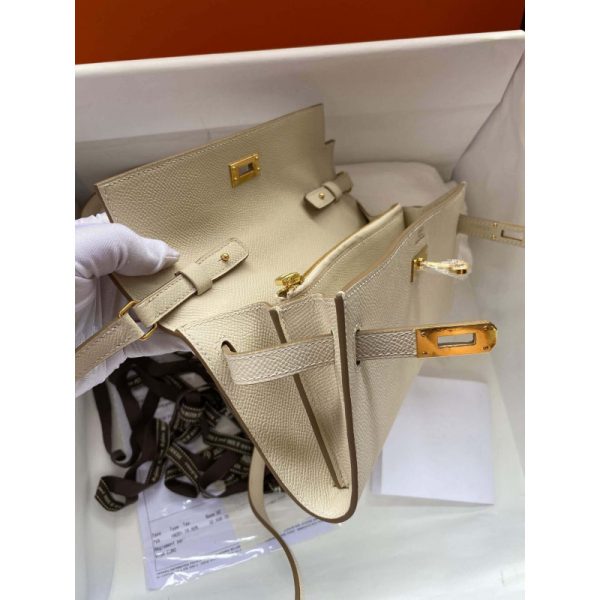 Replica Hermès Kelly Wallet To Go WOC in Off-White – Style 499041 - Image 7