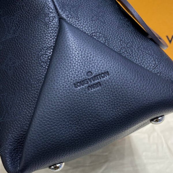 Replica Louis Vuitton Beaubourg Hobo MM Black M56073 - Image 11