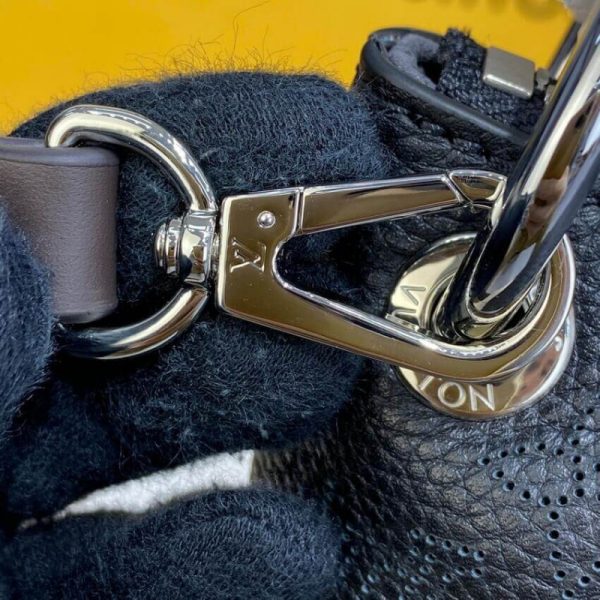 Replica Louis Vuitton Beaubourg Hobo MM Black M56073 - Image 14