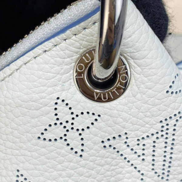 Replica Louis Vuitton Beaubourg Hobo MM White M58482 Bag - Image 11