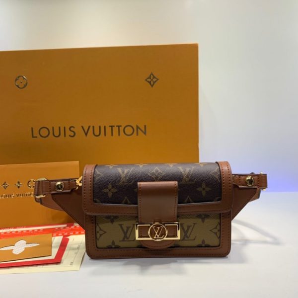 Replica LV Dauphine Bumbag M44586 - Stylish & Chic - Image 2