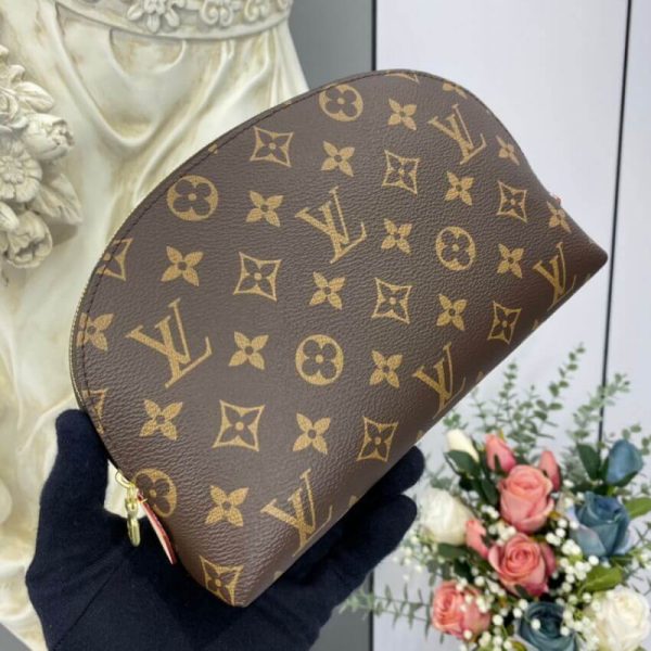 Louis Vuitton Cosmetic Pouch Replica GM M47353 – Premium Design - Image 3