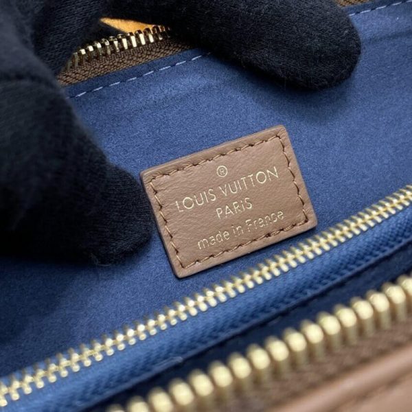 Replica Louis Vuitton Coussin PM Taupe M59277 Bag - Image 15