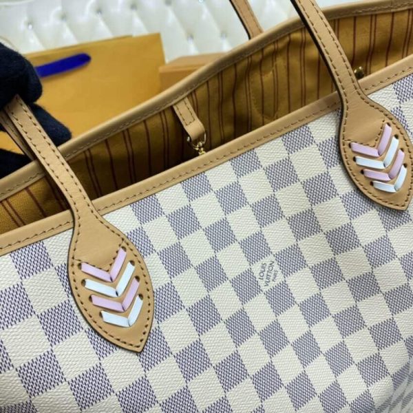 Authentic-Look Louis Vuitton Damier Azur Neverfull MM Replica - Image 8