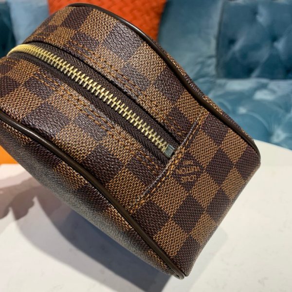 Replica LV Damier Ebene Toiletry Bag 25 N47624 | Stylish & Functional - Image 7