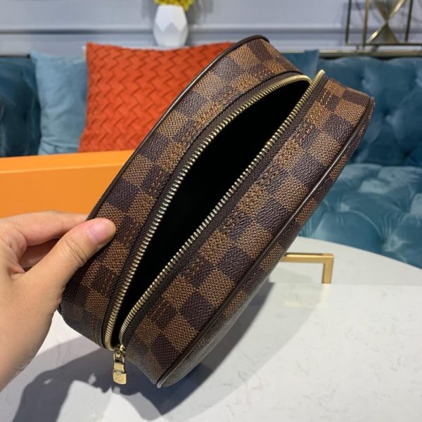Replica LV Damier Ebene Toiletry Bag 25 N47624 | Stylish & Functional - Image 10