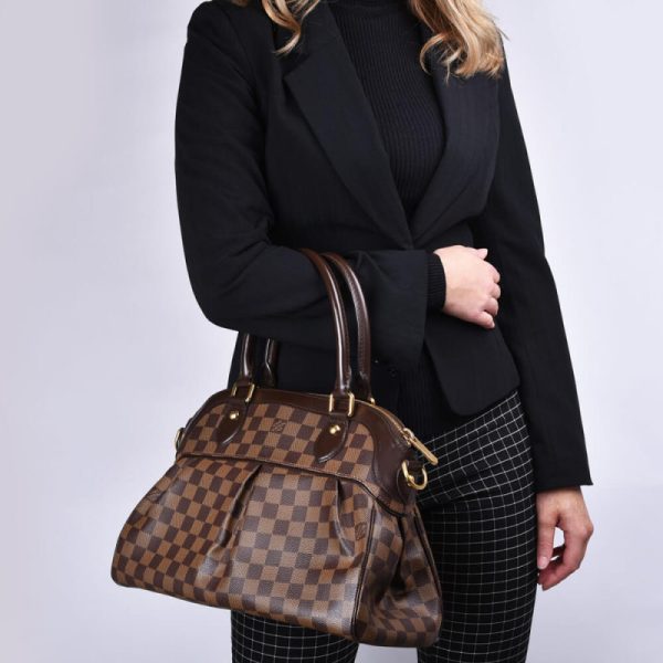 Louis Vuitton Damier Trevi PM Replica Shoulder Bag - Image 2
