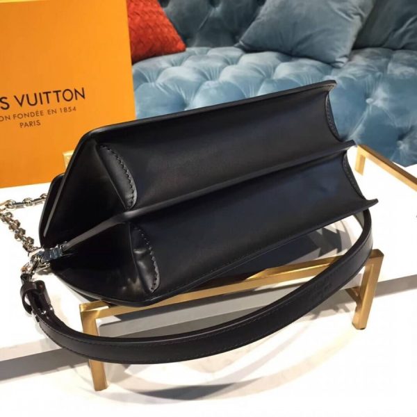 Replica Louis Vuitton Dauphine MM M44599 Handbag - Image 4