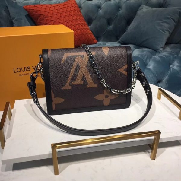 Replica Louis Vuitton Dauphine MM M44599 Handbag - Image 5