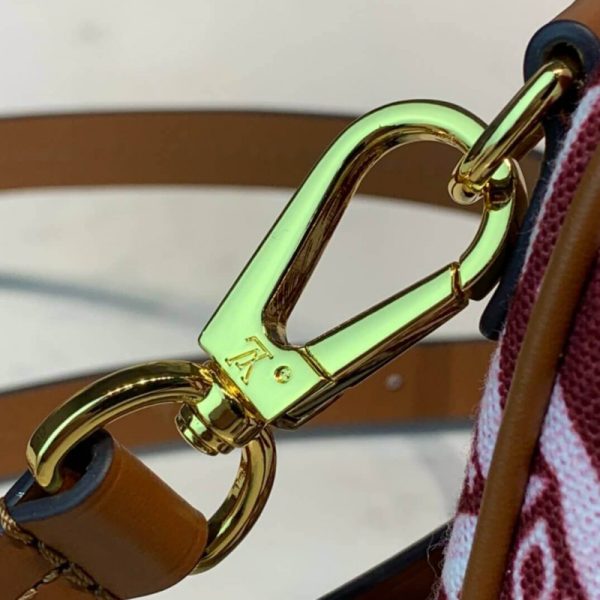 Replica LV Denim Camera Bag M45528 | Stylish & Functional - Image 10
