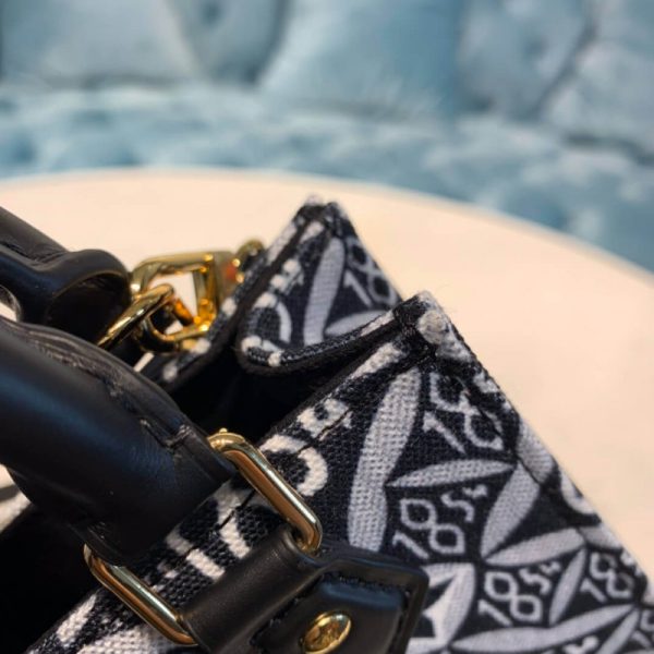 Replica LV Denim Mini Onthego M69846 Handbag - Image 24