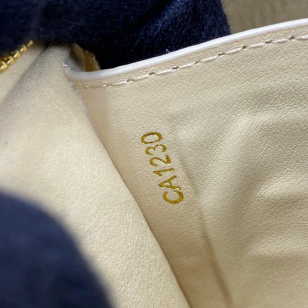 Replica LV Double Zip Pochette M80084 – Elegant & Compact - Image 10
