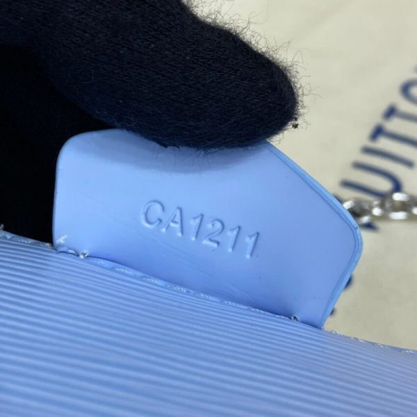Louis Vuitton Easy Pouch On Strap Replica M80471 - Image 11