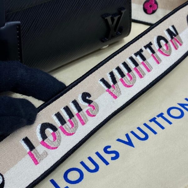 LV Replica Epi Leather Cluny Mini M58931 Black Bag - Image 9