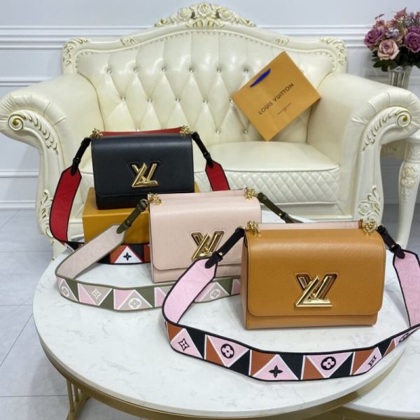 Replica LV Epi Leather Twist MM M59027 Black Bag - Image 18