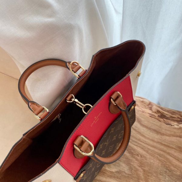 Replica Louis Vuitton Fold Tote PM – Stylish & Elegant Design - Image 12