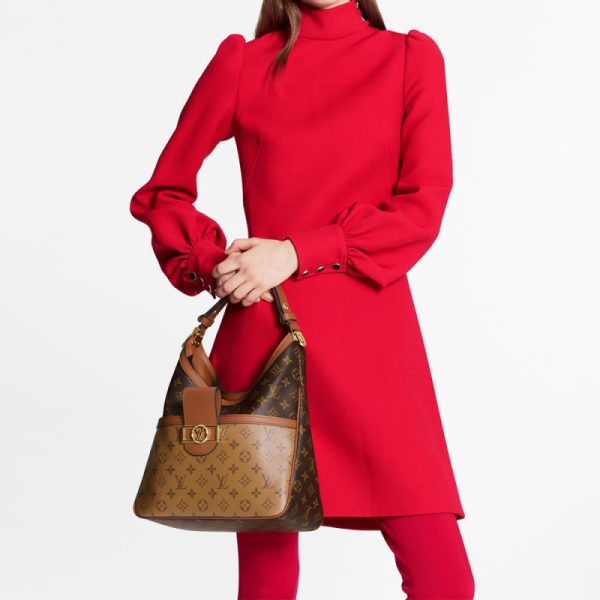Replica Louis Vuitton Dauphine Hobo MM M45195 Bag - Image 2