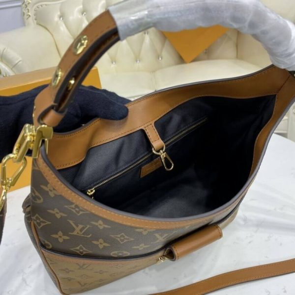 Replica Louis Vuitton Dauphine Hobo MM M45195 Bag - Image 15