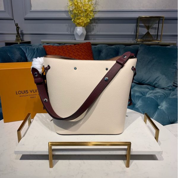 LV Lockme Bucket Replica - Elegant & Stylish M53584 Design - Image 4