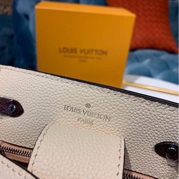 LV Lockme Bucket Replica - Elegant & Stylish M53584 Design - Image 6
