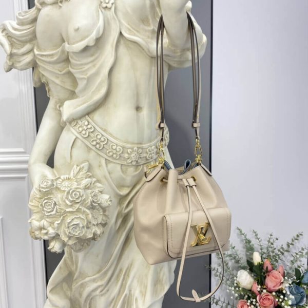 Replica LV Lockme Bucket Bag M57687 M57688 M57689 Edition - Image 2
