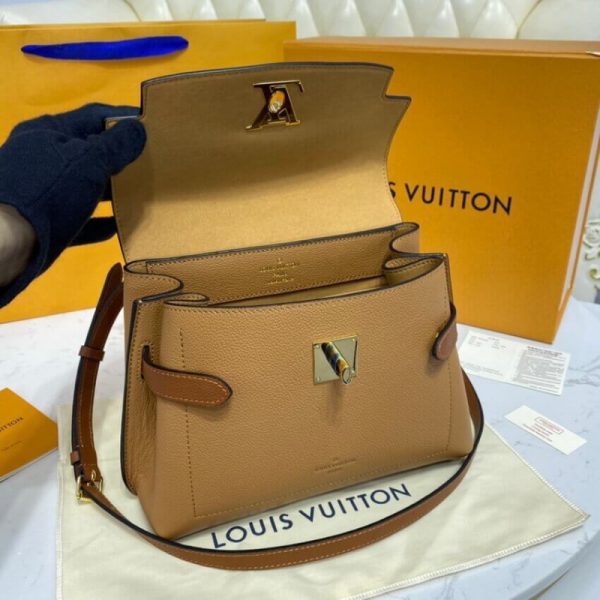 Replica Louis Vuitton Lockme Ever Bb M56645 Handbag - Image 13
