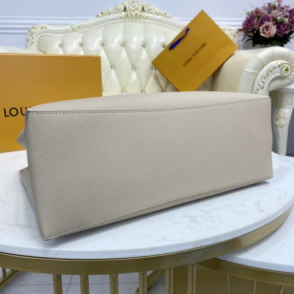 Stylish Louis Vuitton Lockme Shopper Bag Replica - Image 6