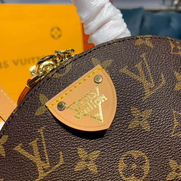 Replica LV Moon Backpack M44944 | Stylish & Durable Design - Image 7