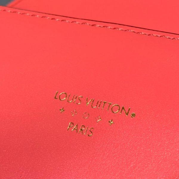 Replica LV Pont 9 M55949 Handbag - Stylish & Luxurious Design - Image 12