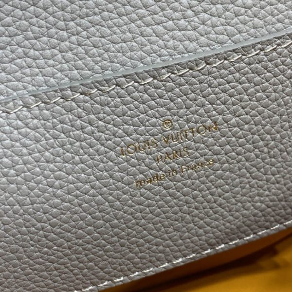 Replica LV Pont 9 Soft MM M58967 Gray Handbag - Image 11
