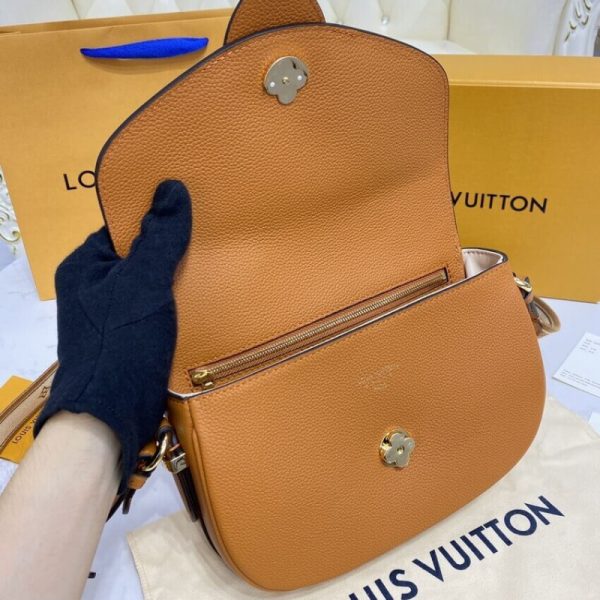 Replica LV Pont 9 Soft MM Sienne Dorée Handbag M58968 - Image 19