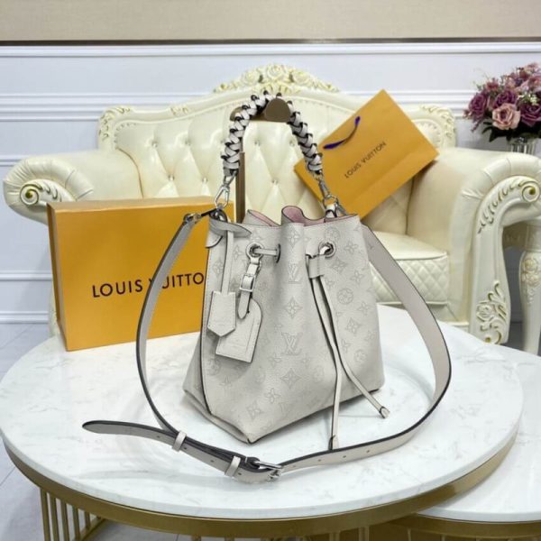 Replica Louis Vuitton Mahina Muria M57526 Leather Bag - Image 5