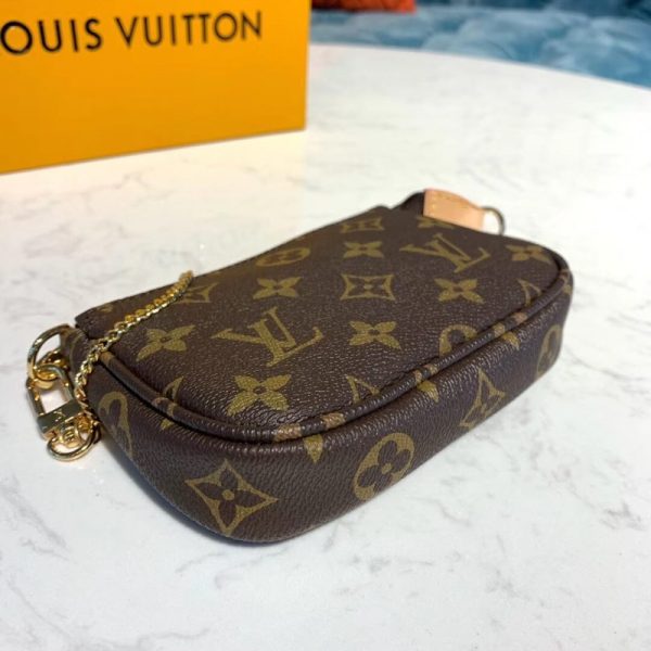 Replica LV Mini Pochette M58009 | Stylish & Compact Luxury Bag - Image 9