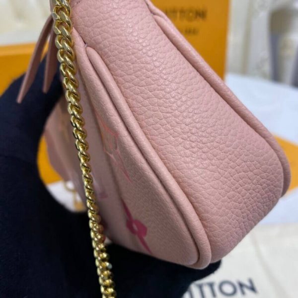 LV Mini Pochette Accessoires Replica M80501 Elegant Design - Image 7