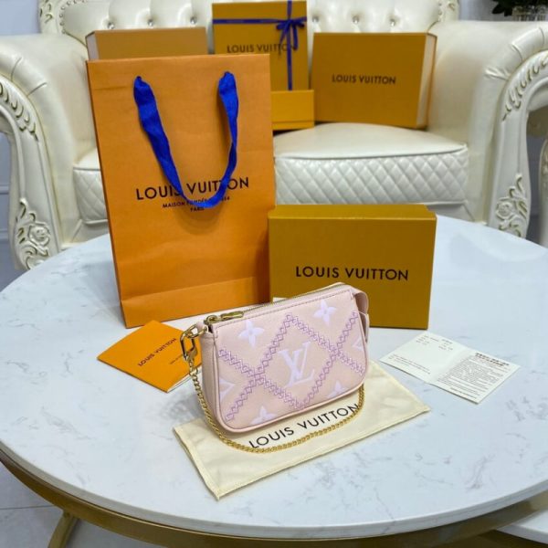 Replica LV Mini Pochette Accessoires in Brown Monogram - Image 6