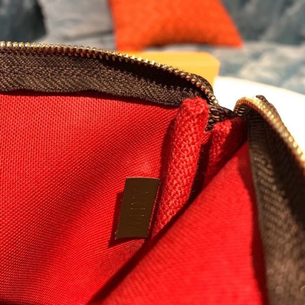 Replica LV Mini Pochette Accessoires N58009 | Stylish & Compact - Image 9