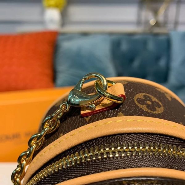 LV Monogram Boite Chapeau Necklace Replica M68570 M68577 - Image 7