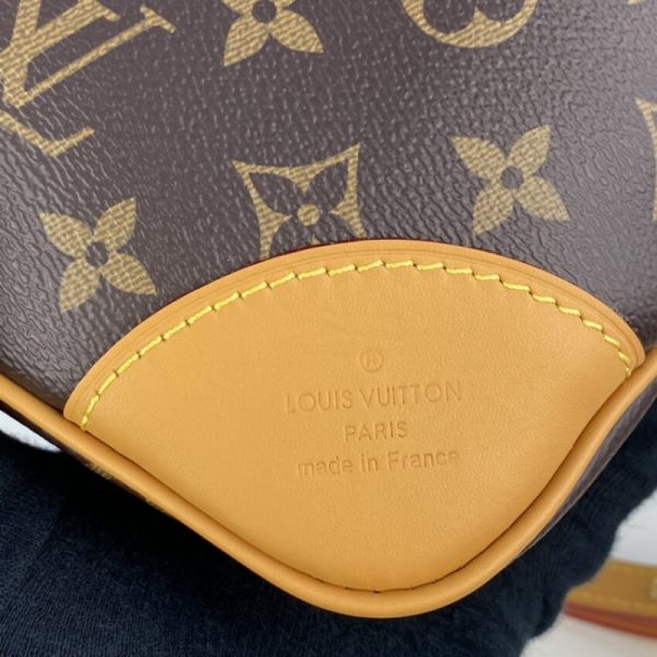 Replica Louis Vuitton Monogram Boulogne Shoulder Bag M45831 - Image 12